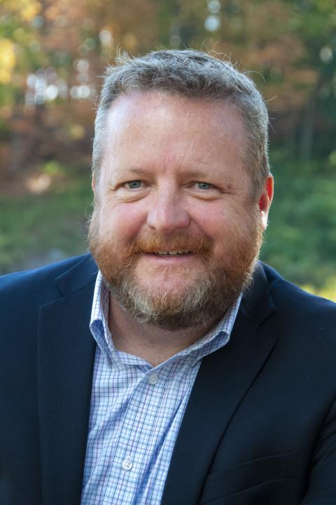 Headshot of Andrew Kelley